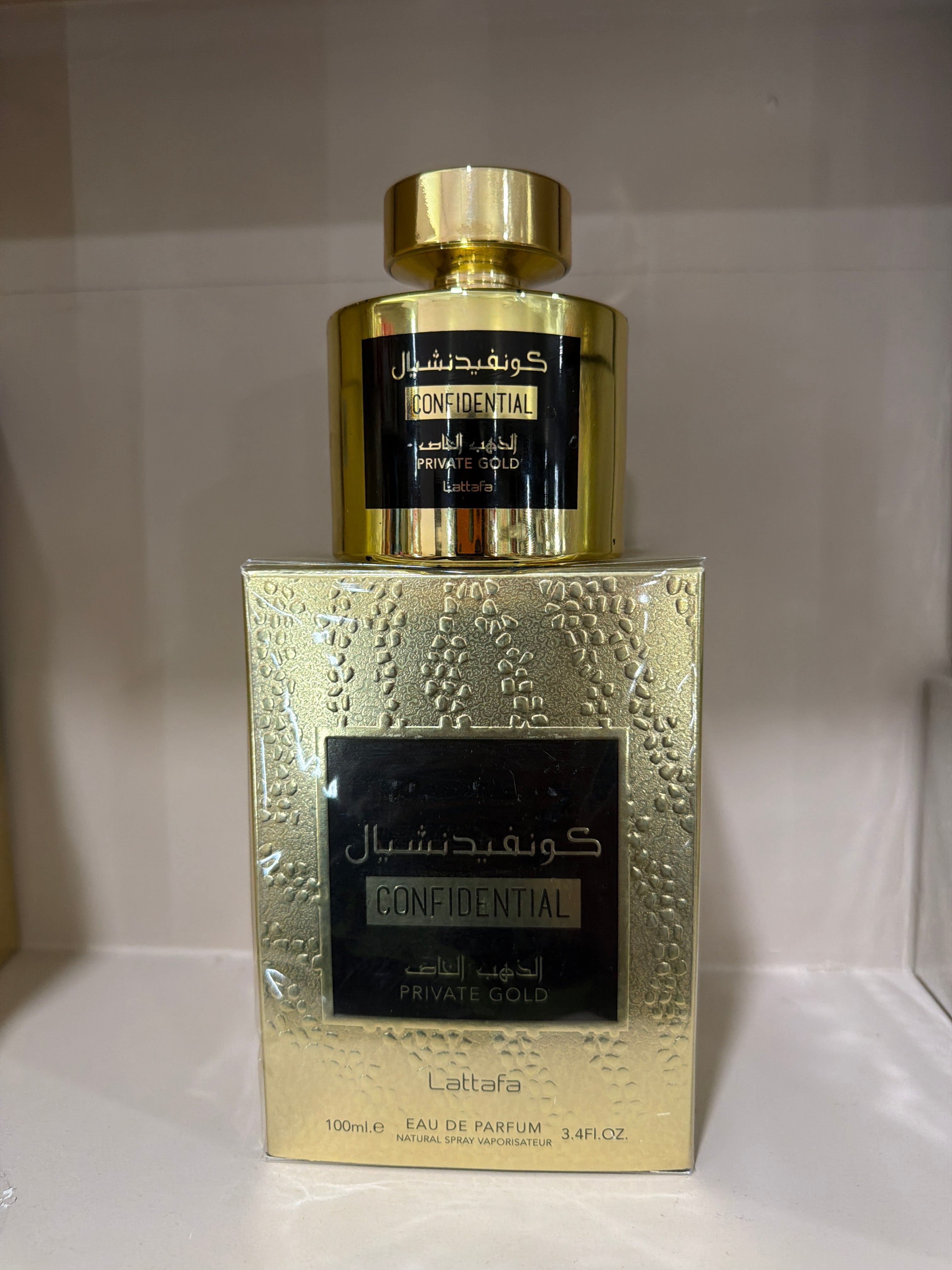 Confidential private Gold lattafa edp/ 100ml.e